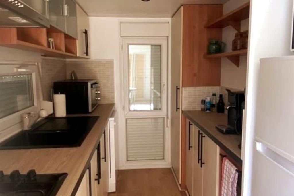 Mobil Home De Patricia Et Franck A Sigean Bagian luar foto